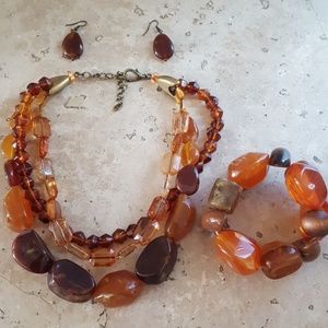 AMBERISH BEADED NECKLACE, BRACELET & HOOK EARRI